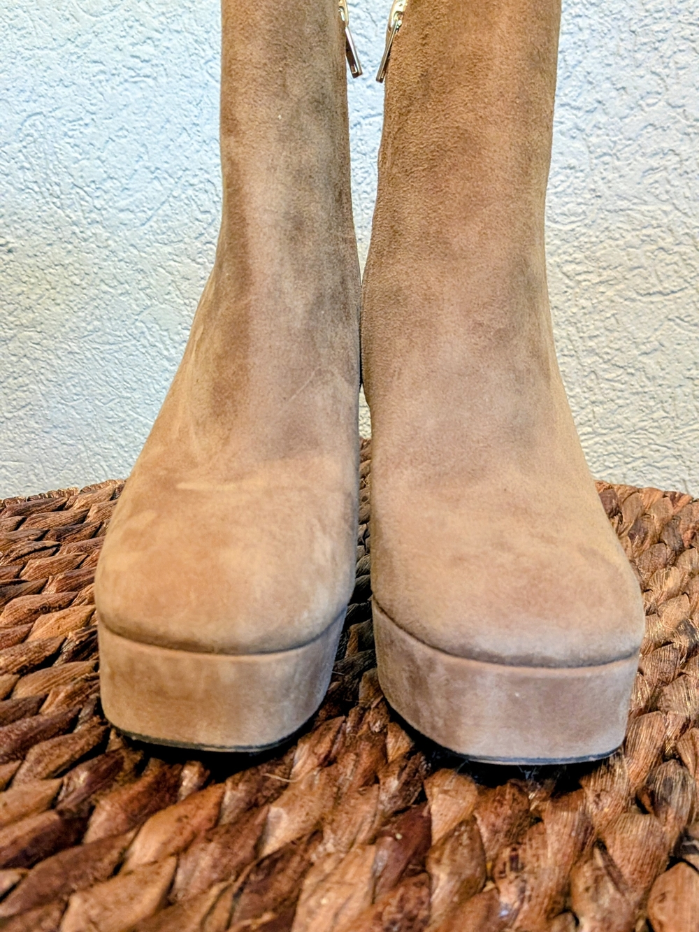 Coach Saddle Brown Suede Platform Block Heel Ankle Booties – Size 6.5 - Picture 8 of 14